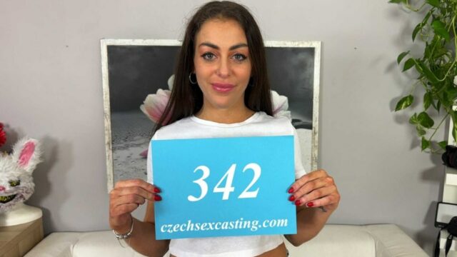 [CzechSexCasting] Alia Star (Cute brunette with sexy butt is not ashamed to pose naked)